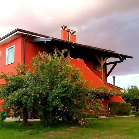 Adriano Pedretti Farm stay *